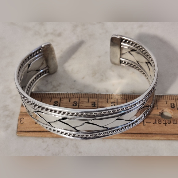 Massive Sterling Silver Braided Cuff Bracelet - Picture 14 of 16